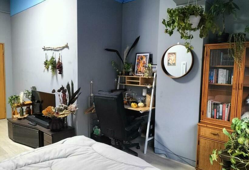 标准间, Backstage Party Hostel & Bar