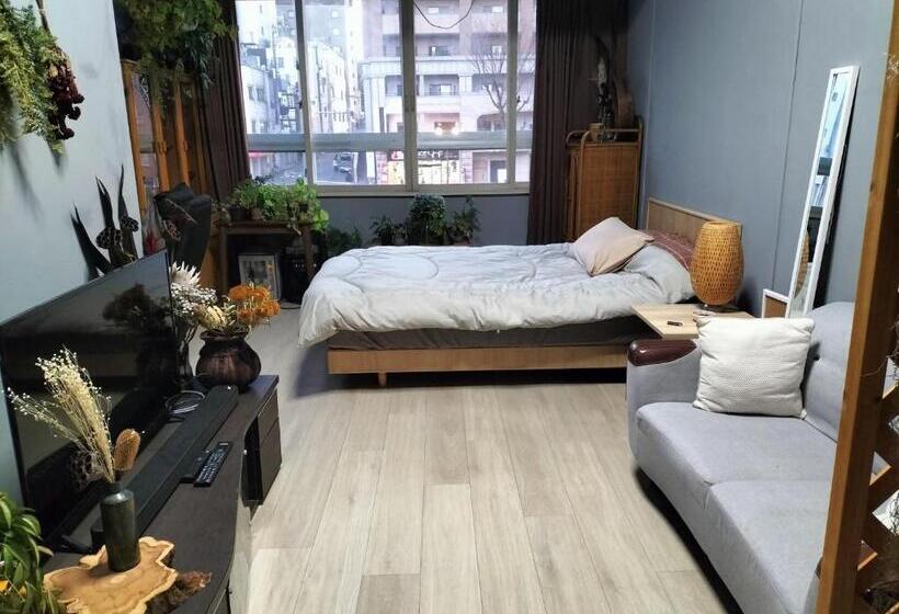 标准间, Backstage Party Hostel & Bar