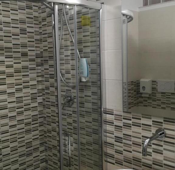 Habitació Estàndard, Amata Puglia