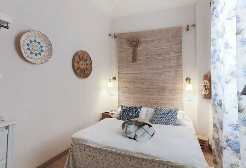اتاق استاندارد با سرویس بهداشتی مشترک, Concept Rooms