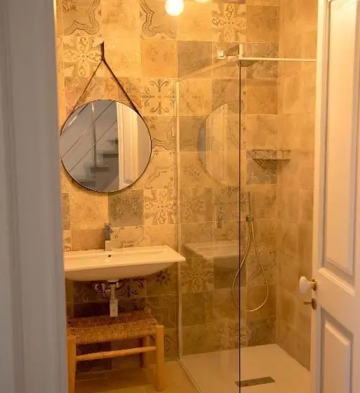 ジュニアスイート, Dimora Del Duca Coyntry Lecce, Masseria B&b