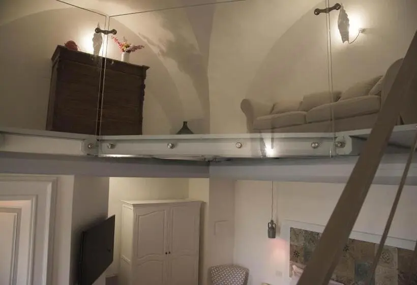 ジュニアスイート, Dimora Del Duca Coyntry Lecce, Masseria B&b