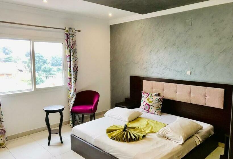 اتاق استاندارد, Capital Hôtel