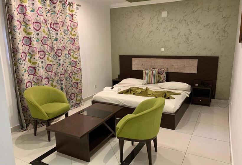 اتاق لوکس, Capital Hôtel