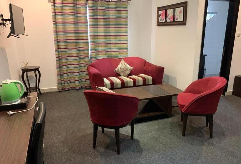 سوییت, Capital Hôtel