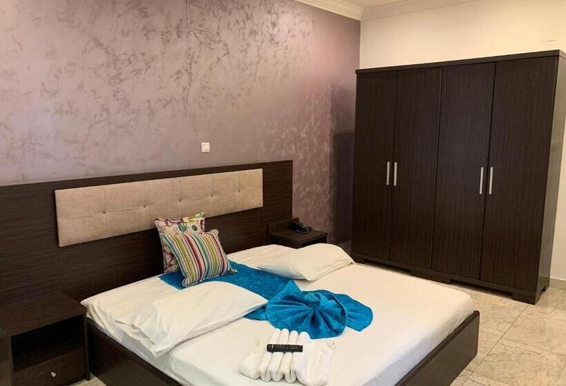 سوییت, Capital Hôtel