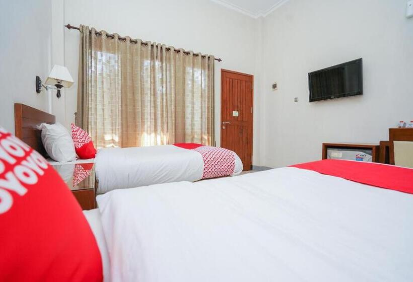 Номер Deluxe, Capital O 1430 Hotel Ratna Syariah