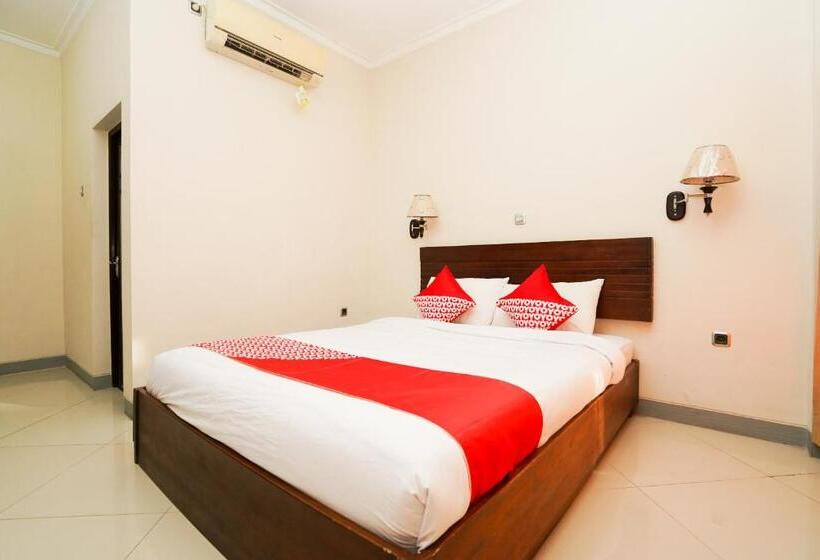 غرفة ديلوكس, Capital O 1430 Hotel Ratna Syariah