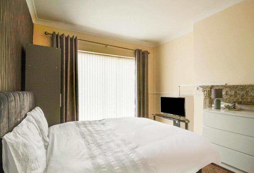 Habitació Estàndard, The Longlands