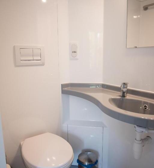 Номер Стандарт, Logis Hotel Restaurant Le Relais Fleuri