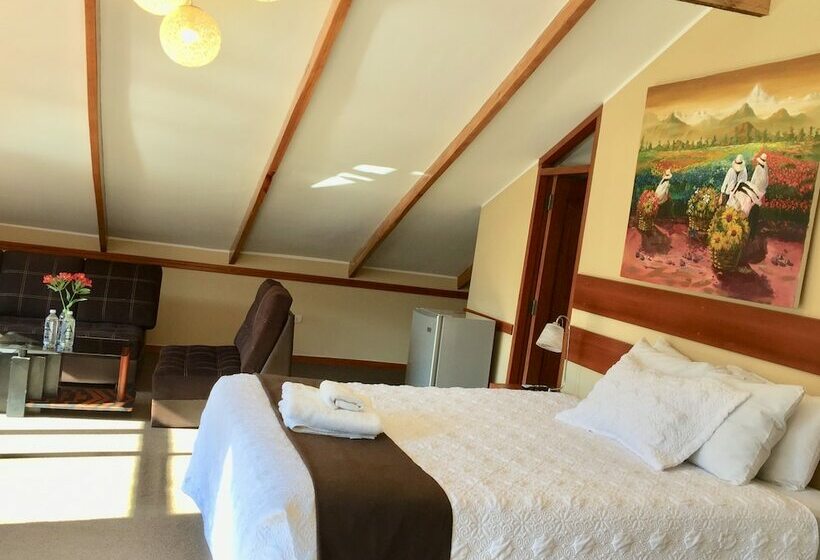 سوییت با چشمانداز کوه, Sol Miranda