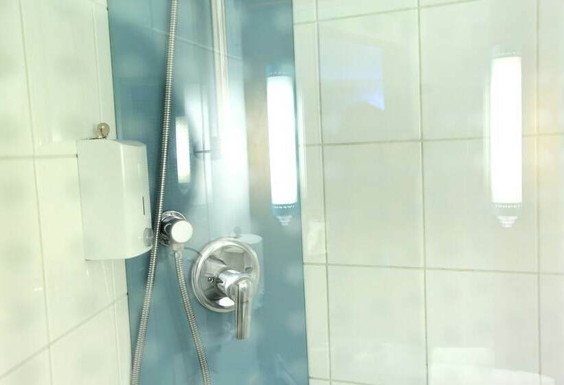 スタンダードルーム, Brit Hotel Calais