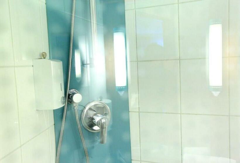 スタンダードルーム, Brit Hotel Calais