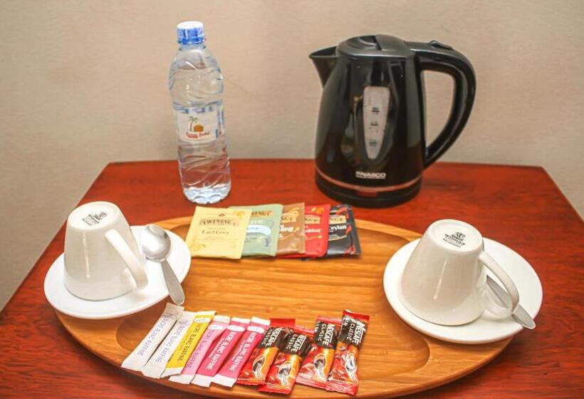 بنگله خانوادگی, Enotel Beach