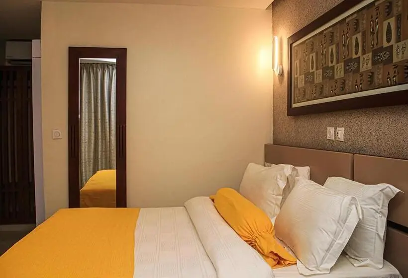 سوییت با چشمانداز دریا, Enotel Beach