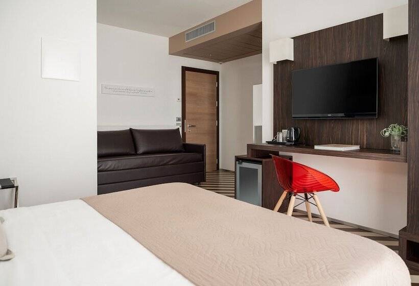 スーペリアールーム, Dan