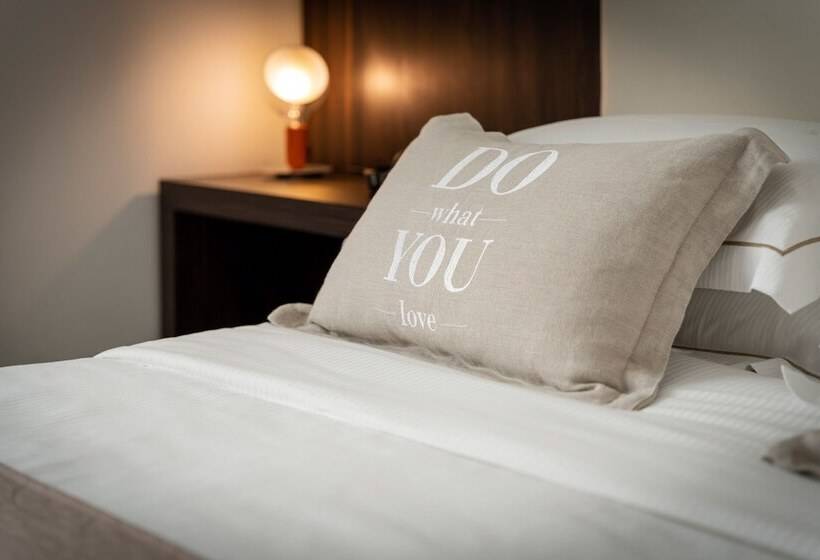 スーペリアールーム, Dan