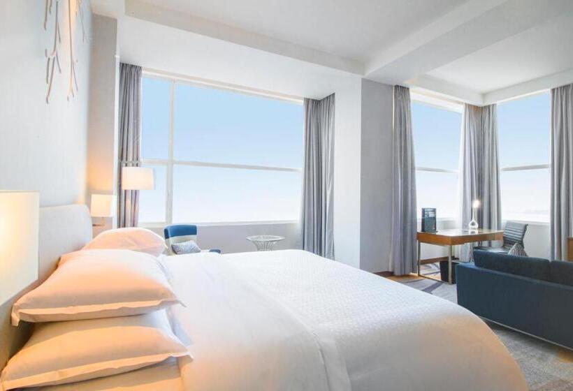 Suite Widok Morze, Four Points By Sheraton Manado