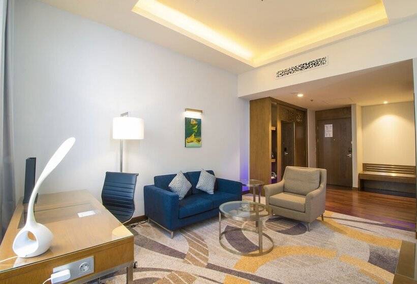 디럭스 스위트 바다 전망, Four Points By Sheraton Manado