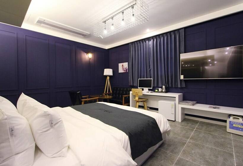 اتاق لوکس, Brown Dot Hotel Daegu Hyukshin Doshi