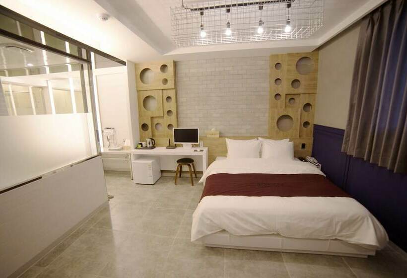 اتاق استاندارد, Brown Dot Hotel Daegu Hyukshin Doshi