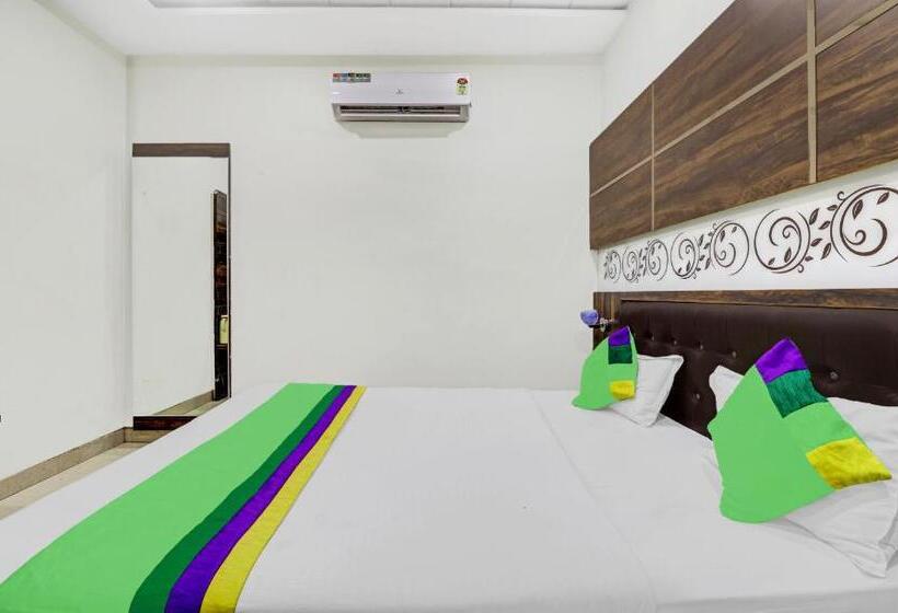 标准间, Itsy Hotels Anjali Mahal 500, Mtrs From Mathura Railway Station