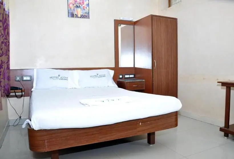 Chambre Deluxe, Jothi