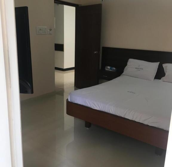 Superiorrum King Size Säng, Jothi