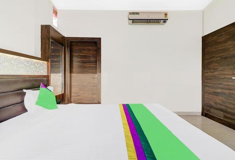 标准间, Itsy Hotels Anjali Mahal 500, Mtrs From Mathura Railway Station