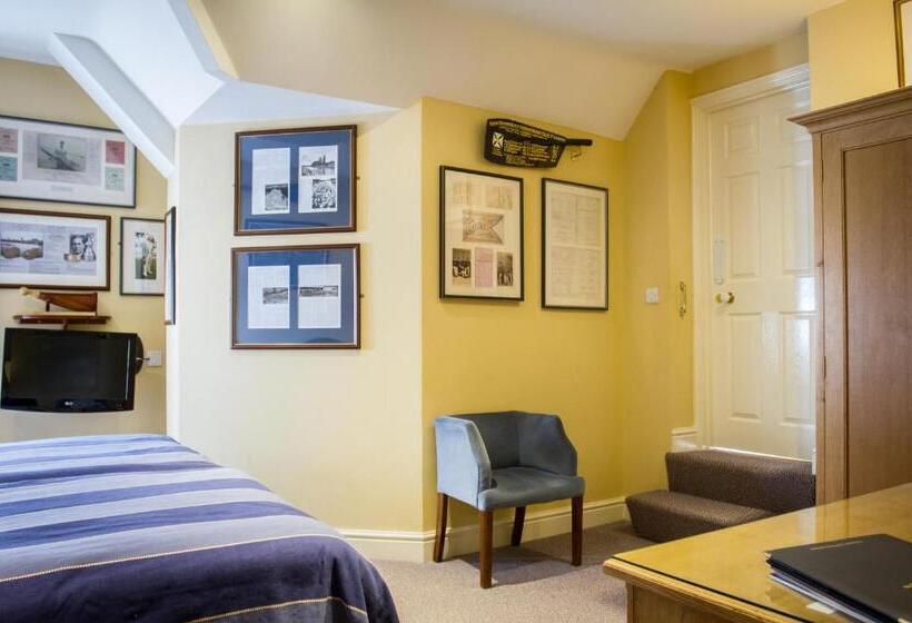 חדר סטנדרט, Leander Club