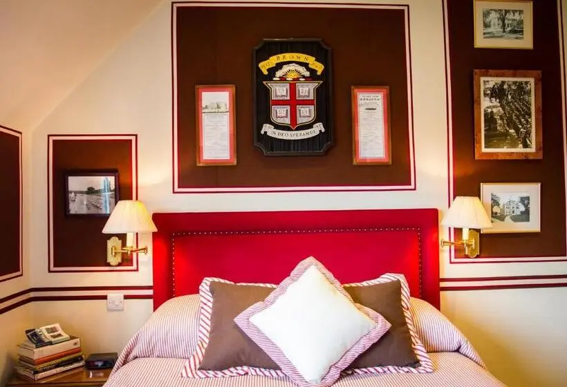スタンダードルーム, Leander Club