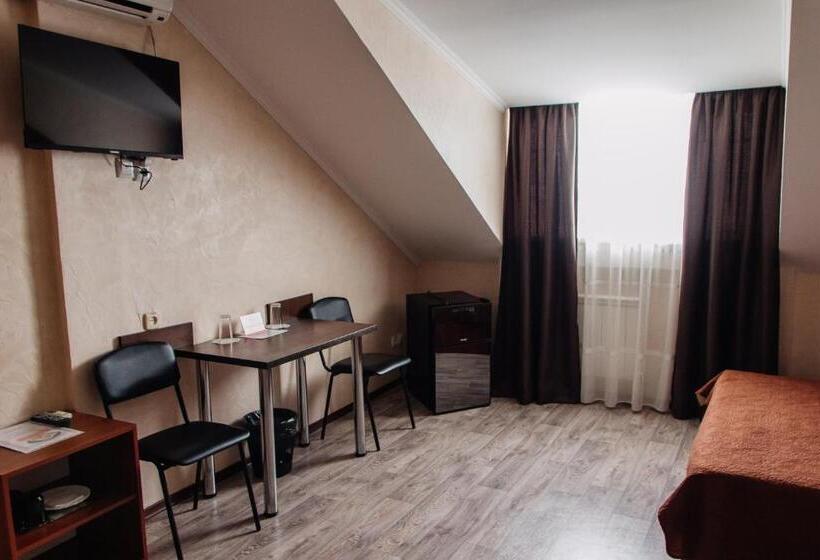 스탠다드 룸, Maria