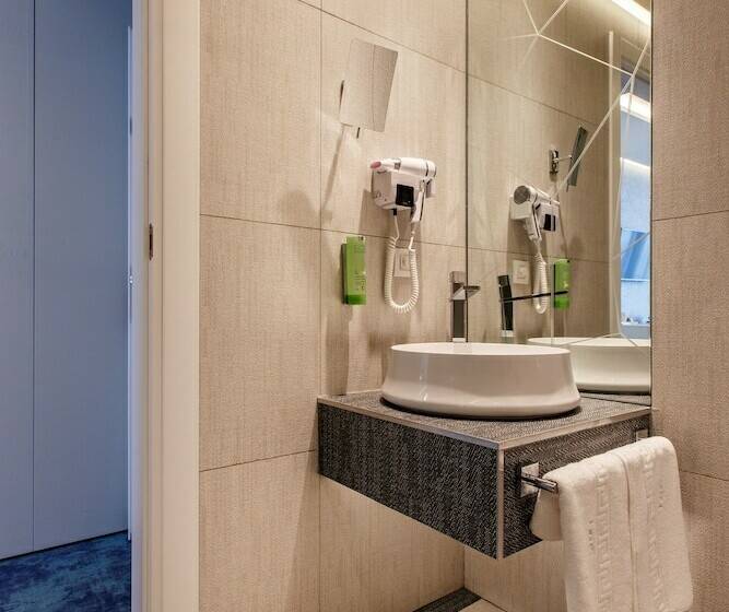 オーシャンビューデラックスルーム, Opera