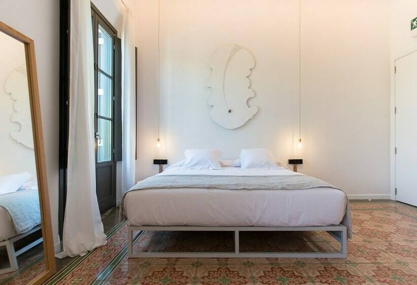 スタンダードルーム, Sodium Boutique