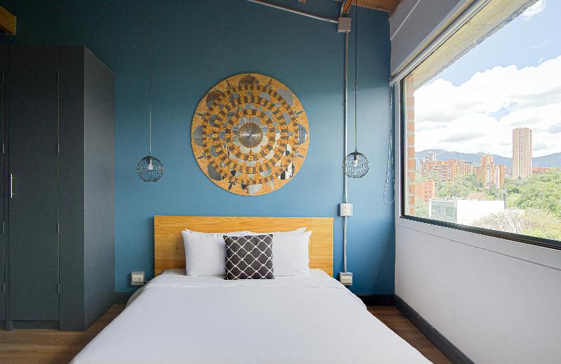 スタンダードルーム, Sodium Boutique