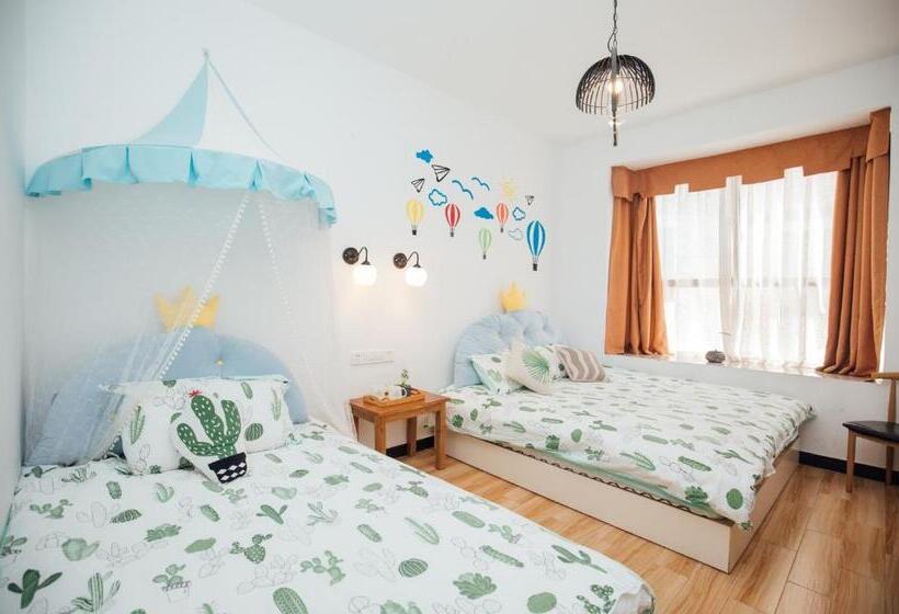 ファミリールーム, Zhangjiajie Zhijue Art