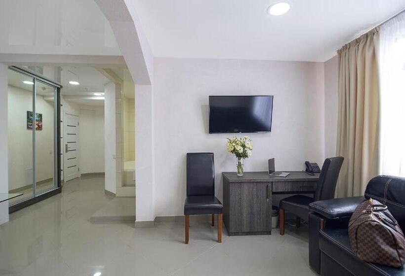 سوییت, Spa Hotel Galera