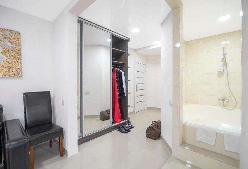 سوییت, Spa Hotel Galera