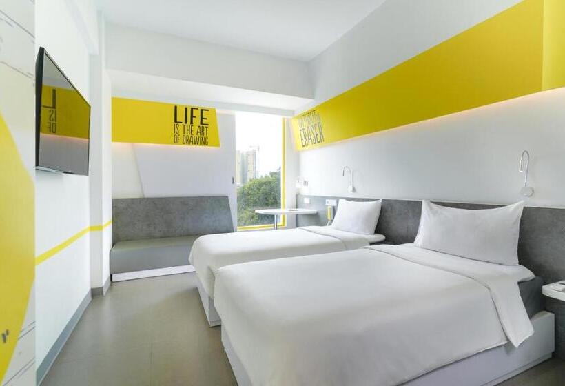 シティビューのデラックスルーム, Yello Hotel Manggarai