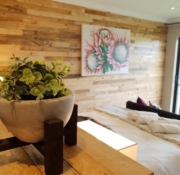 スーペリアールーム, Riverview Guesthouse East London