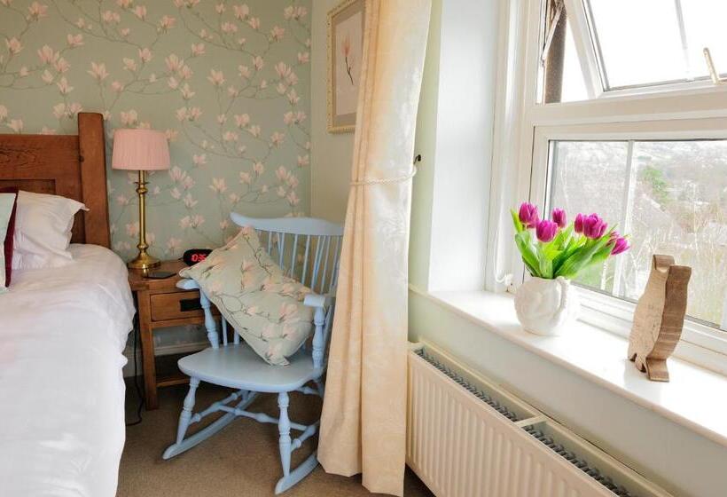 اتاق استاندارد با تخت بزرگ, Sheriff Lodge