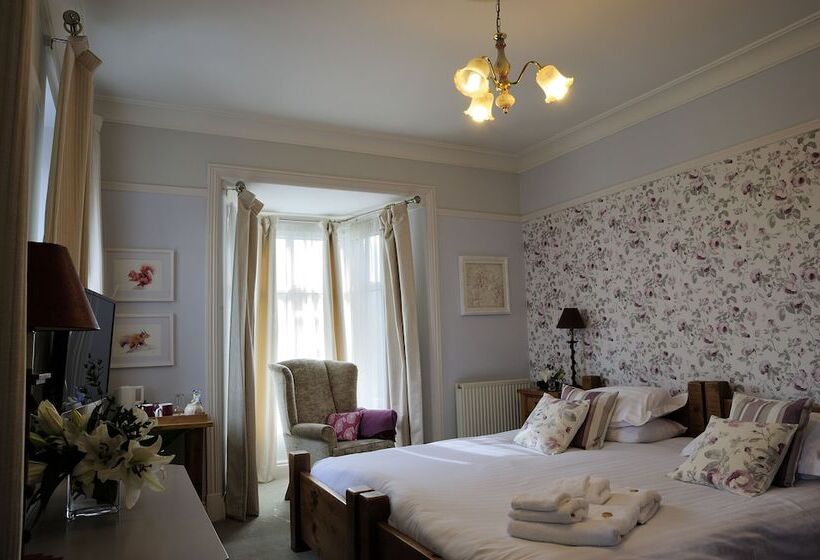 اتاق استاندارد, Sheriff Lodge