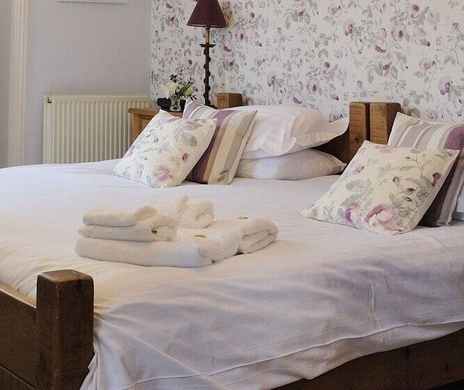 اتاق استاندارد, Sheriff Lodge