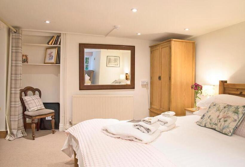 اتاق لوکس, Sheriff Lodge