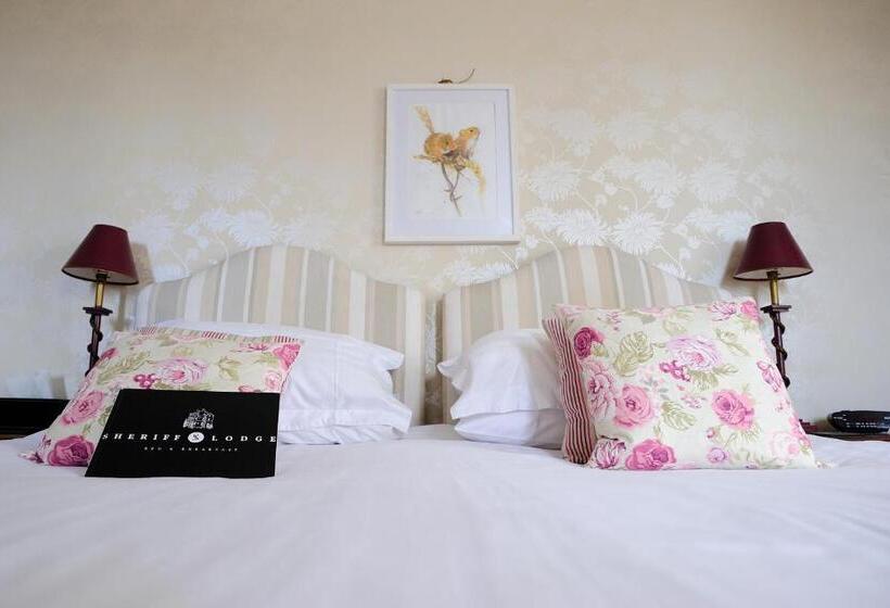 اتاق استاندارد, Sheriff Lodge