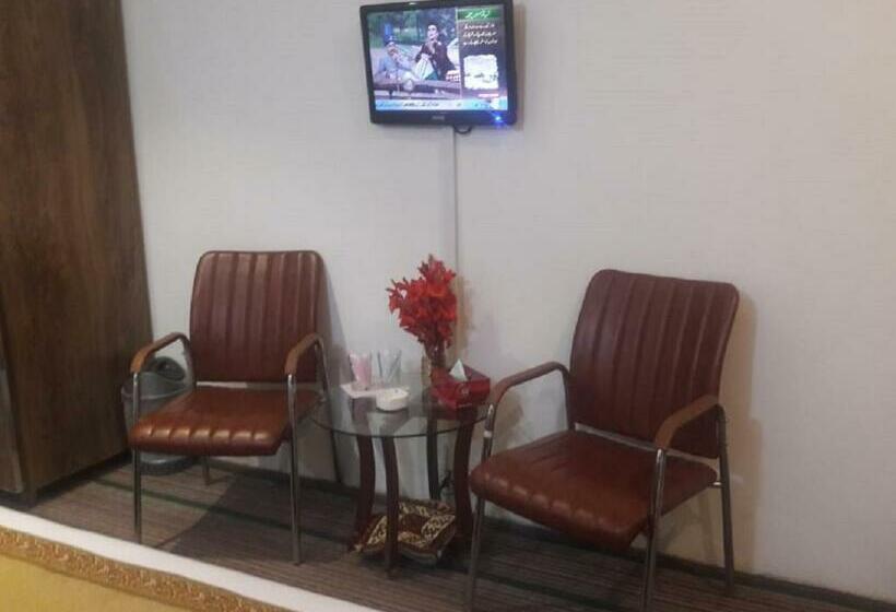 اتاق اکونومی یک تخته, Bnb