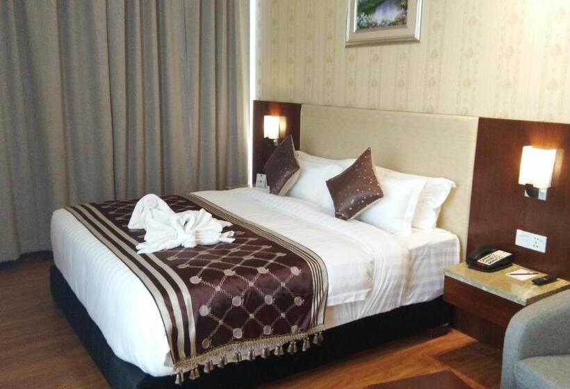 套房, Clarion Inn Jaipur