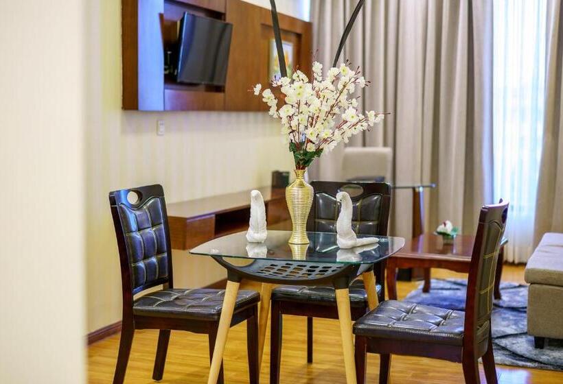 スイート, Clarion Inn Jaipur