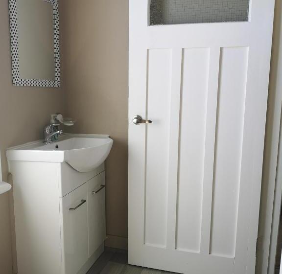 Семейный Номер, Golden Cross