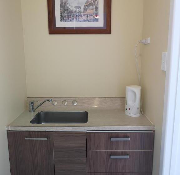 Семейный Номер, Golden Cross